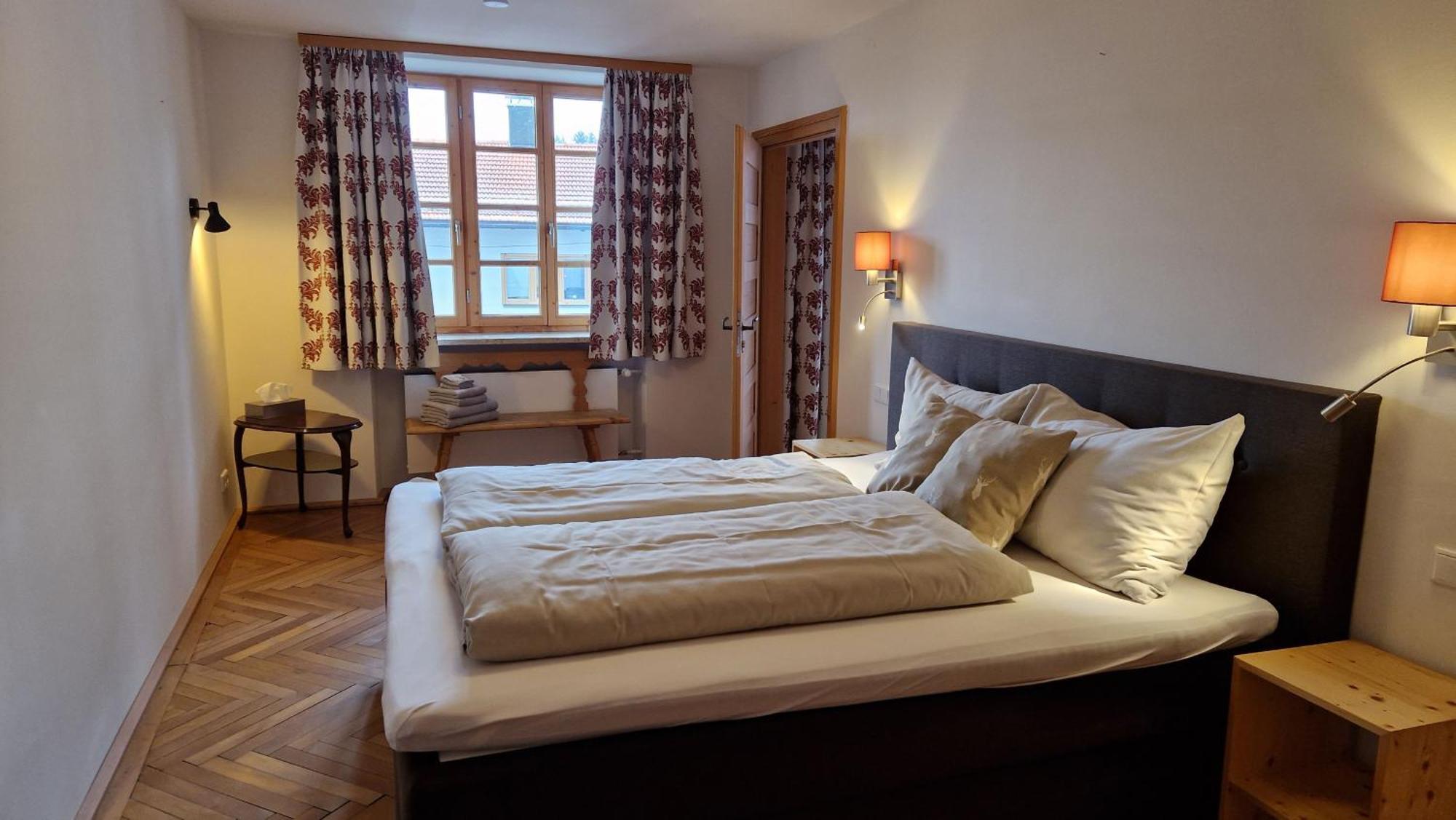 Hotel Landgasthof Alter Wirt Fischbachau Esterno foto