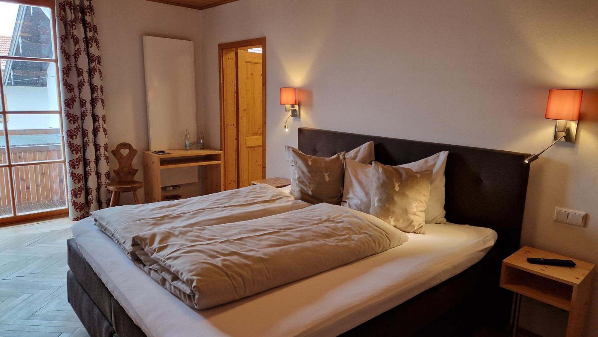 Hotel Landgasthof Alter Wirt Fischbachau Esterno foto