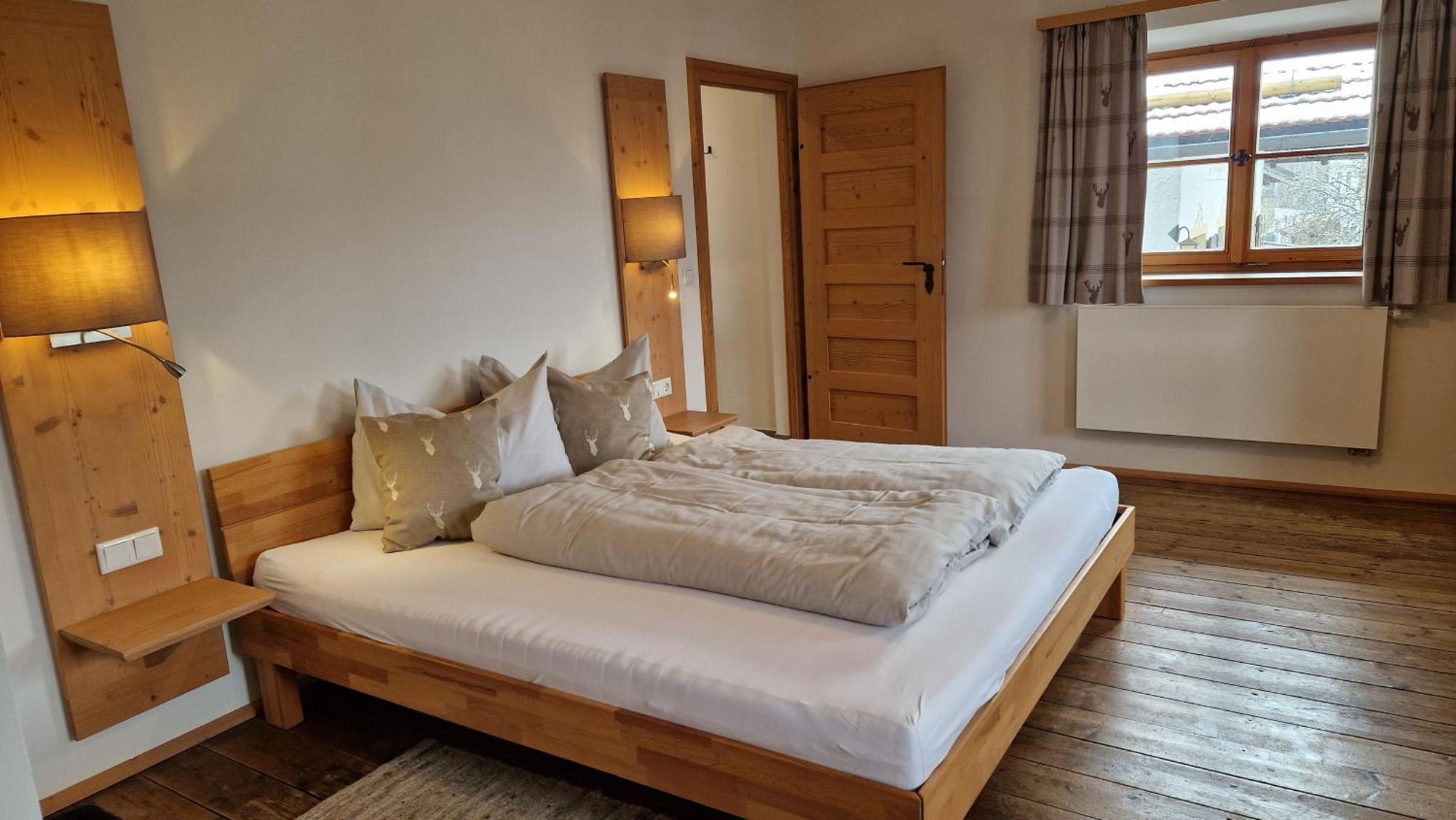 Hotel Landgasthof Alter Wirt Fischbachau Esterno foto